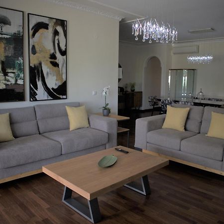 Kouros At The Park Apartment อเล็กซานโดรโพลิส ภายนอก รูปภาพ