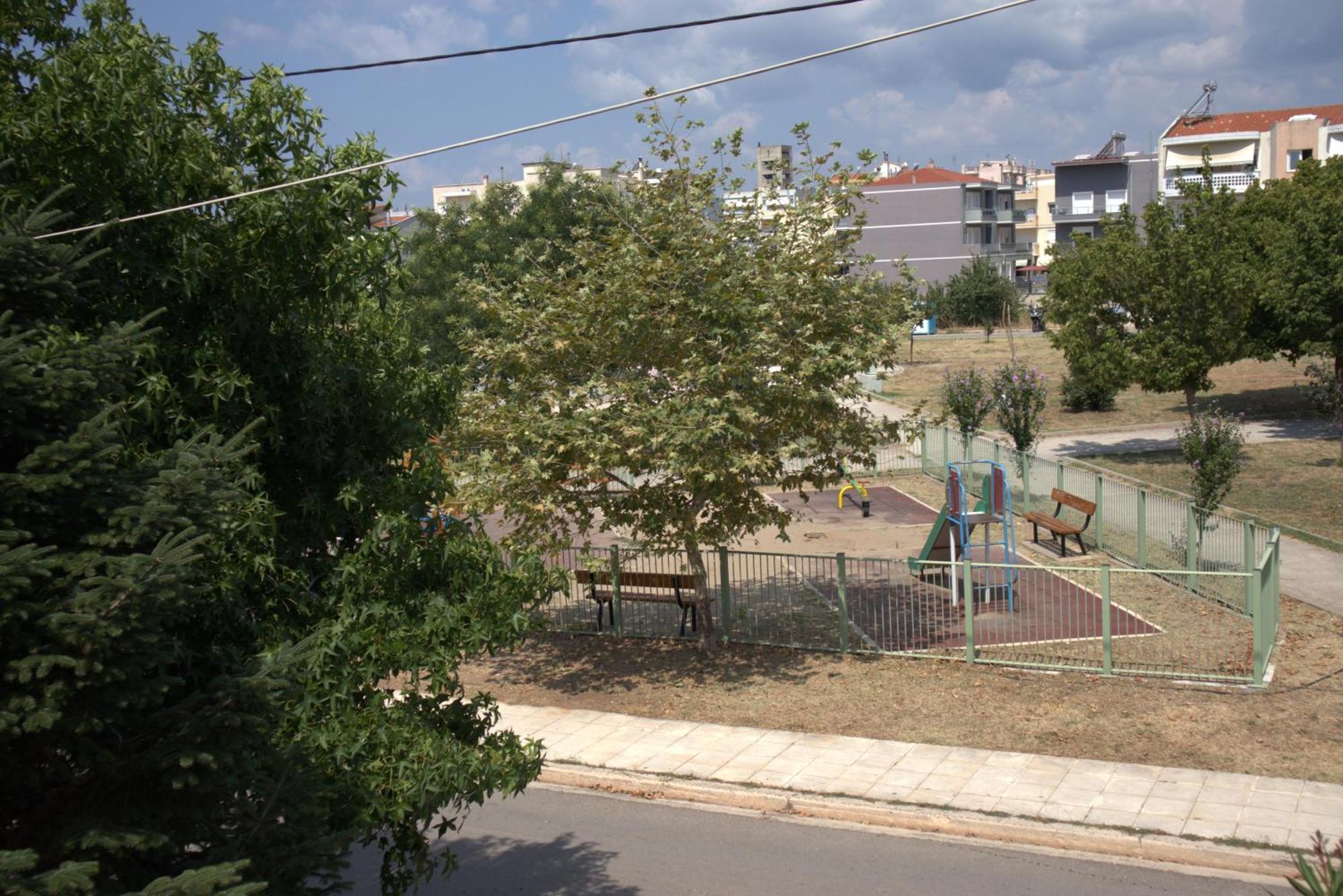 Kouros At The Park Apartment อเล็กซานโดรโพลิส ภายนอก รูปภาพ