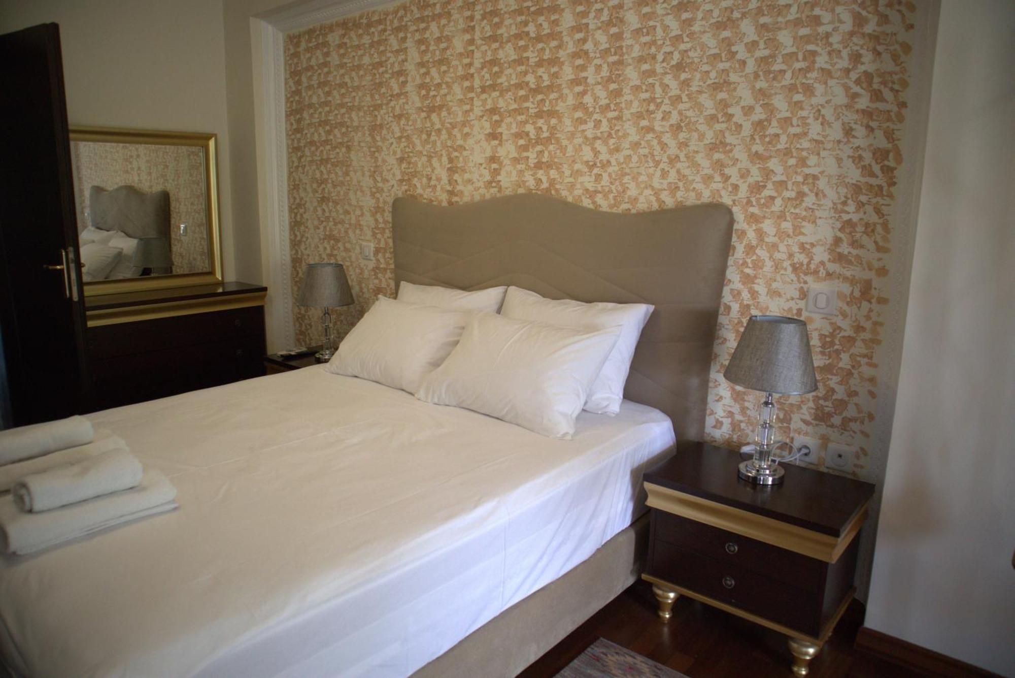 Kouros At The Park Apartment อเล็กซานโดรโพลิส ภายนอก รูปภาพ